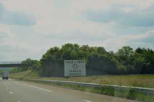 HEADING SOUTH FROM PARIS(029)